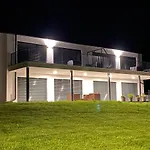 Peter's Lucky Home, Modern Neubau Am Balaton Apartmán