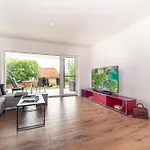 Peter's Lucky Home, Modern Neubau Am Balaton