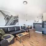Peter's Lucky Home, Modern Neubau Am Balaton