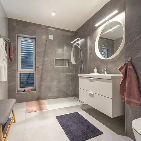 Peter's Lucky Balaton, Apartman
