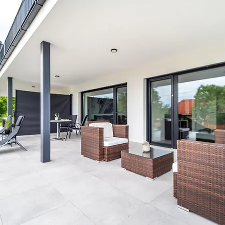 Peter's Lucky Balaton, Apartment *