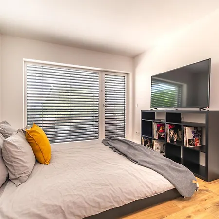 Peter's Lucky Balaton, * Vonyarcvashegy