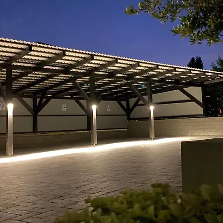 Peter's Lucky Balaton,