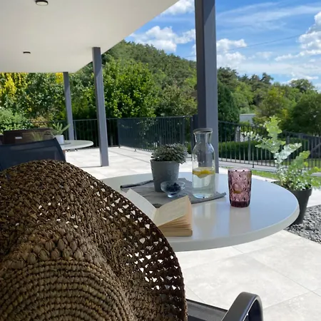 Peter's Lucky Home, Premium Am Balaton Vonyarcvashegy