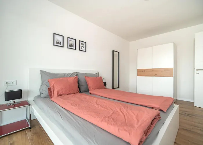 Peter's Lucky Home, Modern Neubau Am Balaton *