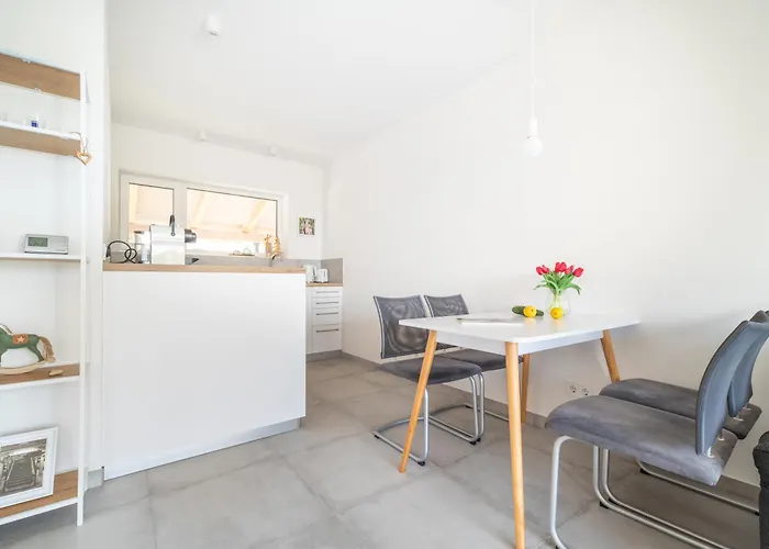 Peter's Lucky Home, Modern Neubau Am Balaton *