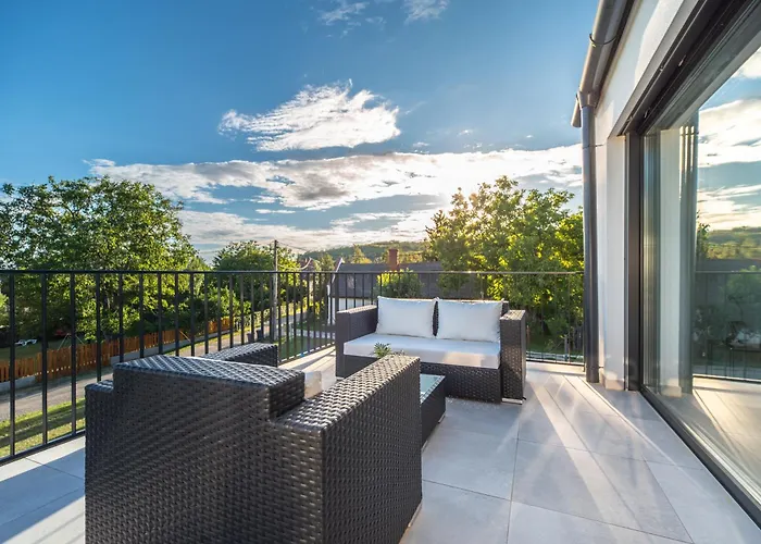 Peter's Lucky Home, Modern Neubau Am Balaton Vonyarcvashegy