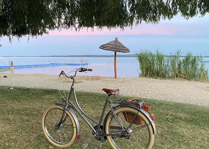 Peter's Lucky Home, Modern Neubau Am Balaton *